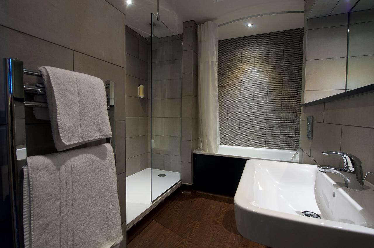 The Yarborough Hotel Wetherspoon Grimsby Ngoại thất bức ảnh